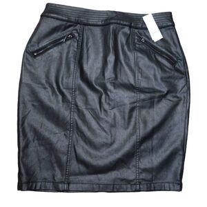 NWT White House Black Market Coated Zipper Pencil Skirt Size 6